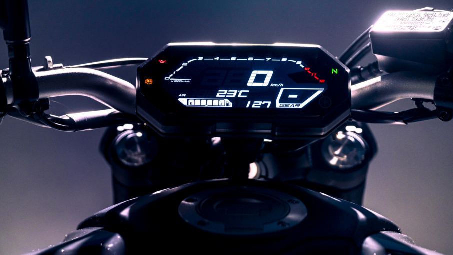 2023_YAMAHA_MT07_PURE_17_preview