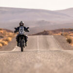 2024-Yamaha-XTZ700D-EU-Icon_Blue-Action-014-03.jpg