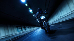 2025-Yamaha-MT07AS-EU-Ice_Storm-Action-003-03