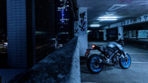 2025-Yamaha-MT125A-EU-Ice_Storm-Static-004-03