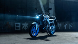 2025-Yamaha-MT250-EU-Ice_Storm-Static-005-03