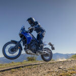 2025-Yamaha-XTZ700-EU-Icon_Blue-Action-008-03