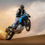 2025-Yamaha-XTZ700SPR-EU-Sky_Blue-Action-002-03