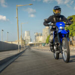 2026-Yamaha-WR125-EU-Icon_Blue-Action-019-03