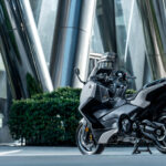 2026-Yamaha-XP500ADX-EU-Ceramic_Grey-Static-016-03