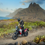 2026-Yamaha-XTZ700D-EU-Redline_White-Action-026-03