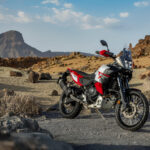 2026-Yamaha-XTZ700D-EU-Redline_White-Static-010-03